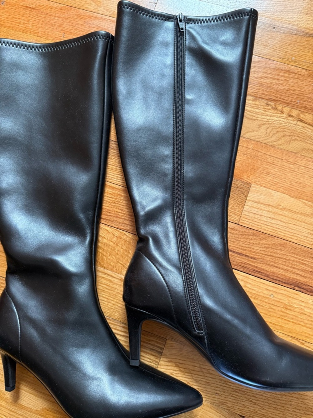 A NEW DAY BOOTS - Picture 4 of 4